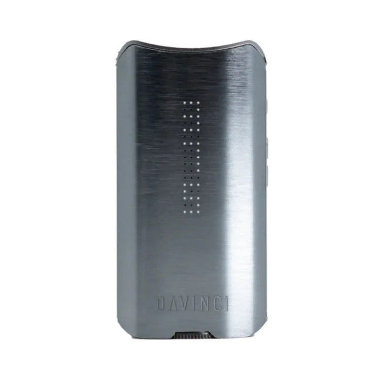 IQ3 — GunMetal Detailansicht