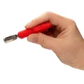 DynaVap B2 Red – in de hand voor schaal