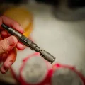 DynaVap HyperDyn – aquecimento com isqueiro na mão