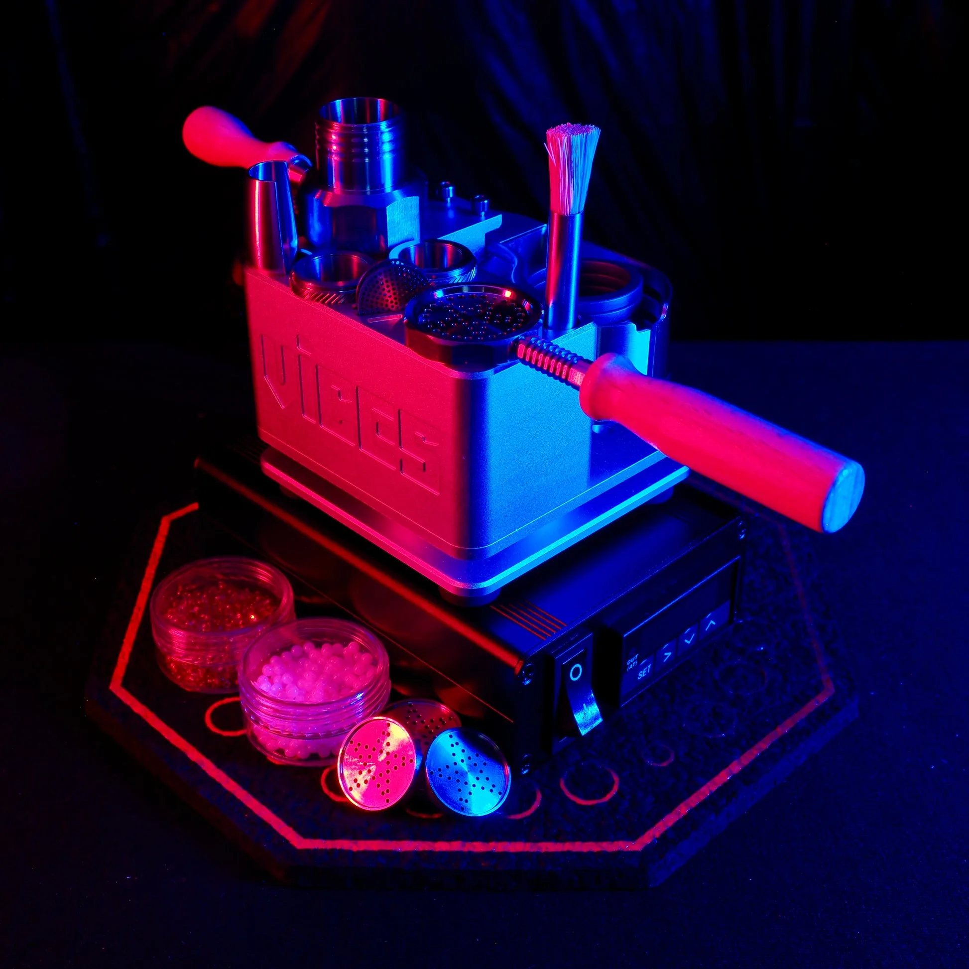 Vices Adaptaball Vaporizer product shot 13